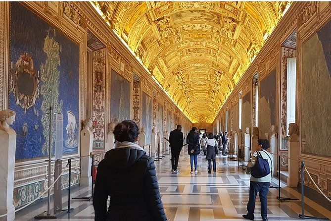 vatican-museums-st-peters-basilica-private-tour-options-2