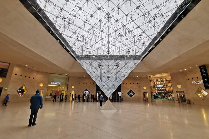 versailles-palace-louvre-museum-private-day-tour-from-paris-2