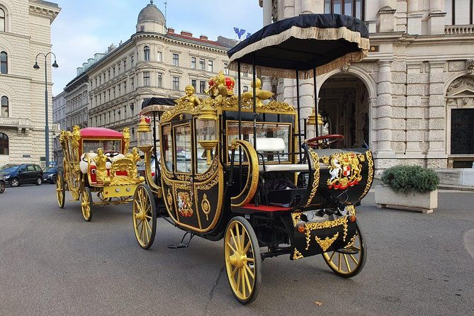 vienna-60-min-imperial-e-carriage-sightseeing-tour-with-drinks-2