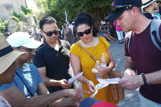 vip-private-colosseum-and-roman-forum-tour-led-by-alessandra