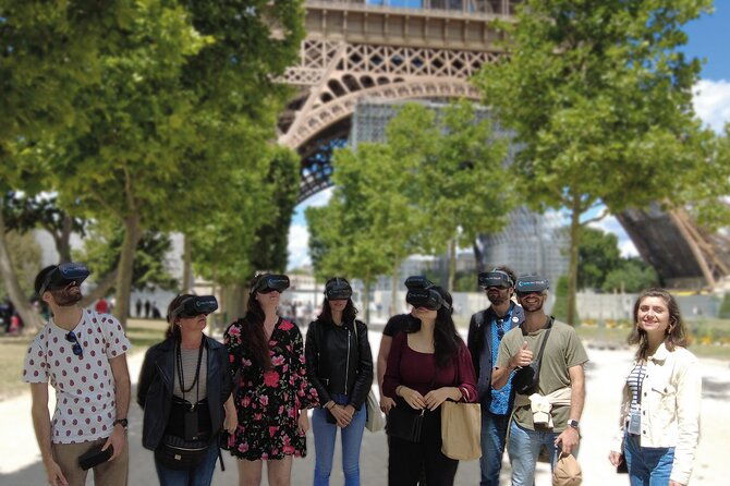 virtual-reality-guided-tour-at-the-eiffel-tower-3