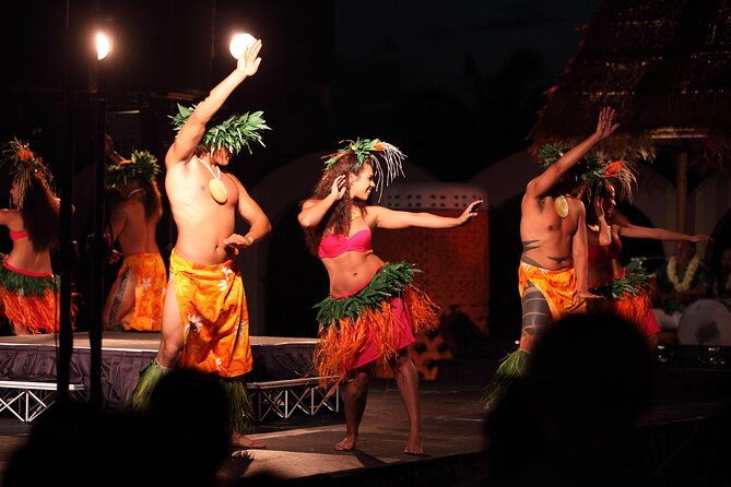 waikiki-starlight-luau-at-the-hilton-hawaiian-village