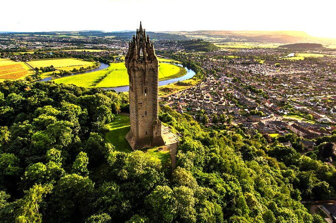 wallace-monument-stirling-castle-linlithgow-palace-luxury-mpv