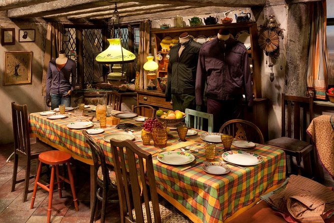 warner-bros-studio-tour-london-the-making-of-harry-potter-with-hotel-pick-up