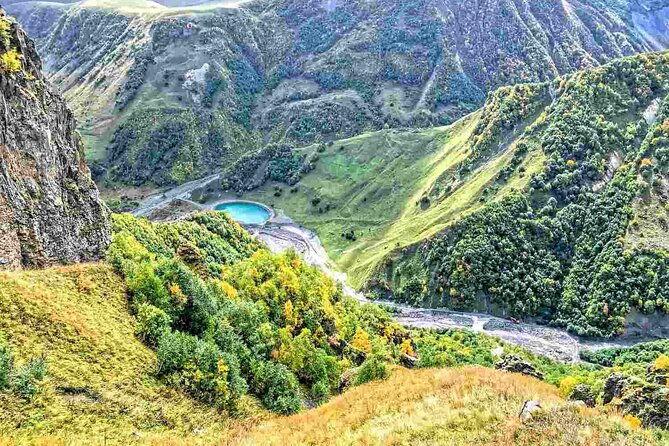 wild-georgia-4wd-pack-adventure-through-kakheti-and-kazbegi-2in1