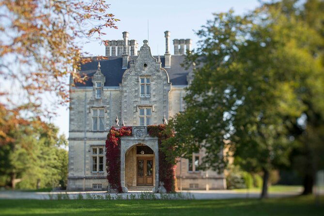 wine-tour-at-chateau-lanessan-2