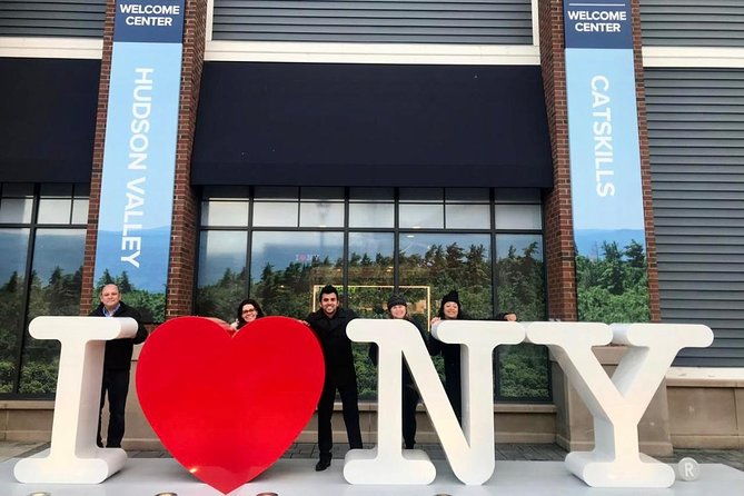 woodbury-outlet-7-hours-shopping-up-to-5pax