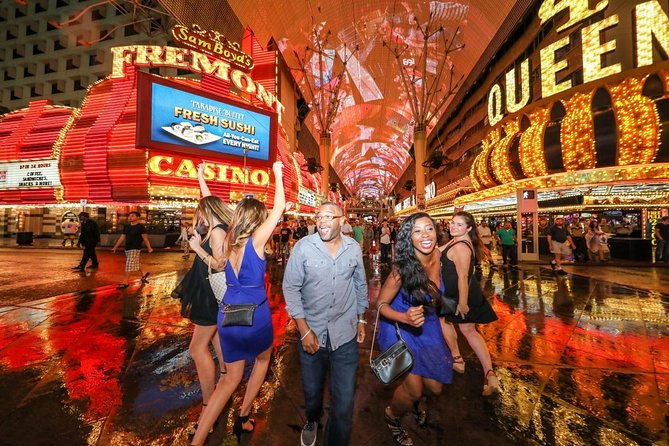 2-hour-fremont-walking-tour-with-photos-and-champagne