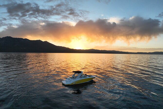 2-hour-private-sunset-boat-charter-with-captain