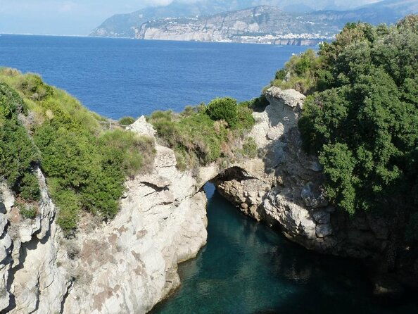 2-hour-shared-sorrento-coast-tour