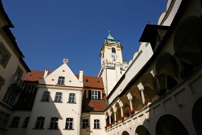 2-hour-sightseeing-tour-of-bratislava