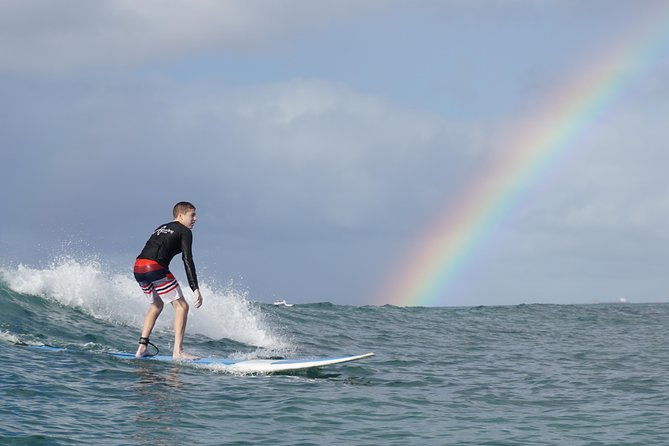 1-5-hour-semi-private-surfing-lesson-in-honolulu