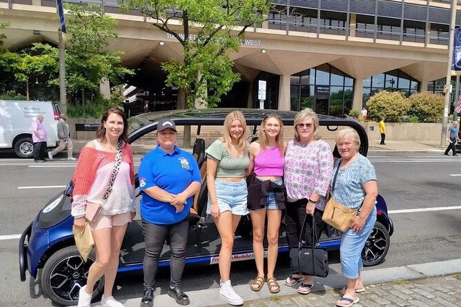 1-hour-philadelphia-private-guided-tour-by-deluxe-electric-car