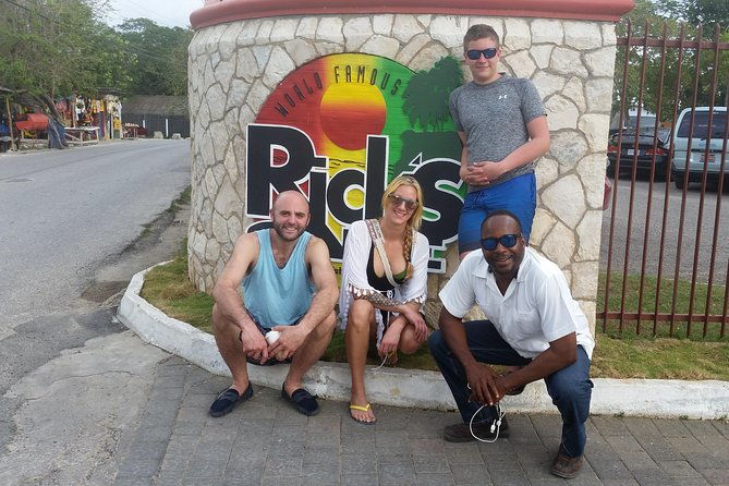 1-negril-private-airport-transfer-to-from-hotels-accommodations