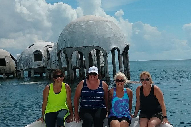 10000-islands-excursion-small-group-3-5-hour-dolphin-shelling-boat-tour