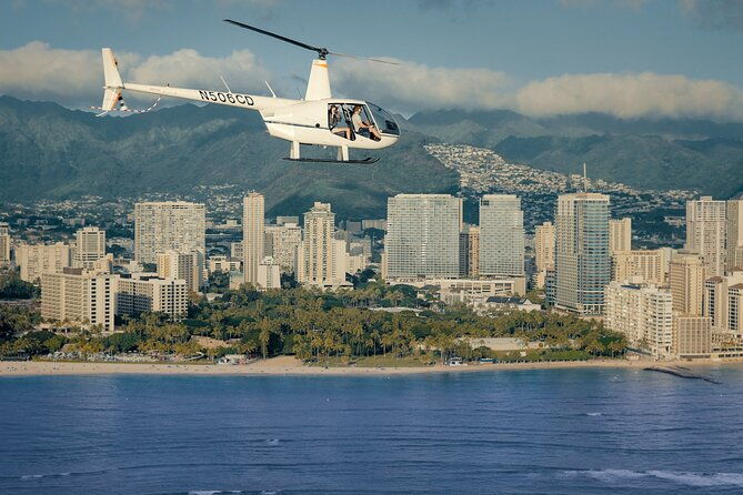 18-minutes-shared-helicopter-tour-in-honolulu