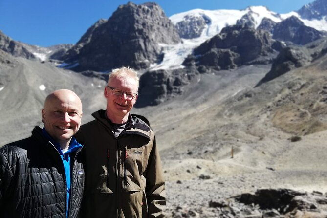 2-day-private-hiking-tour-to-la-paloma-glacier
