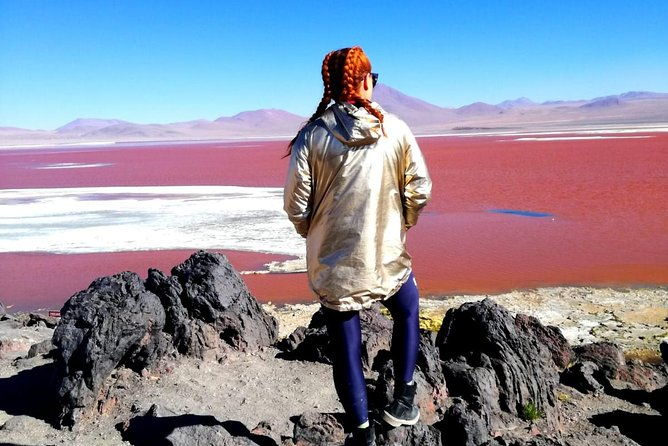 2-day-uyuni-salt-flats-including-laguna-colorada-by-flight-from-la-paz