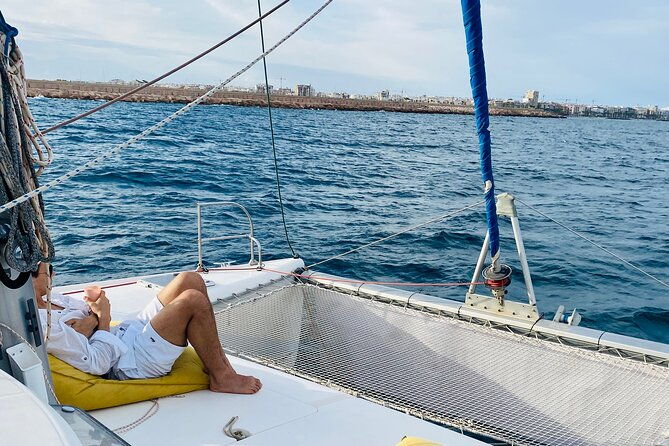 2-hour-catamaran-boat-tour