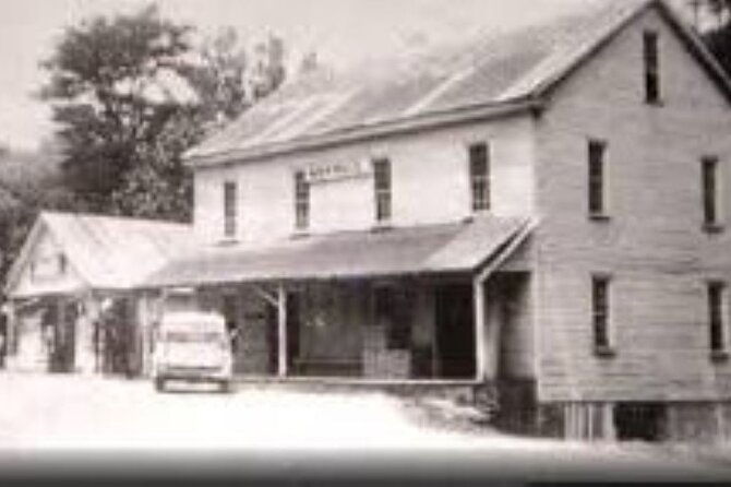 2-hour-helen-haunts-and-history-walk-tour