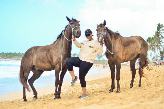 2-hour-horseback-riding-tour-at-sunset-from-punta-cana