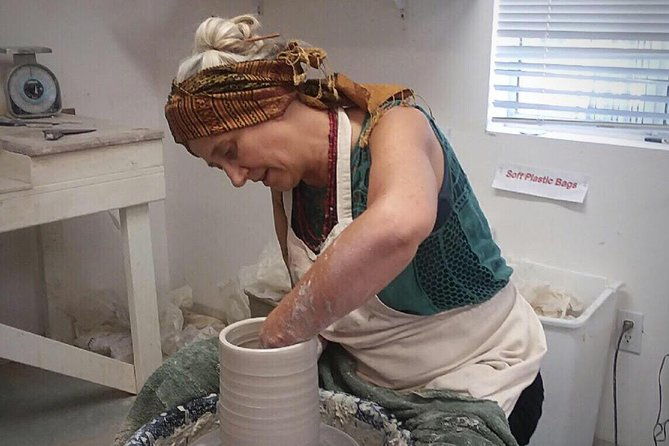 2-hour-pottery-workshop-and-studio-tour-in-ojai
