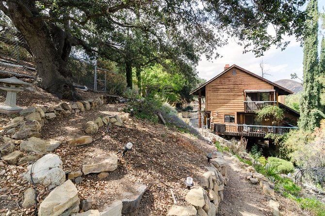 2-hour-valentine-horseback-riding-adventure-in-agoura-hills