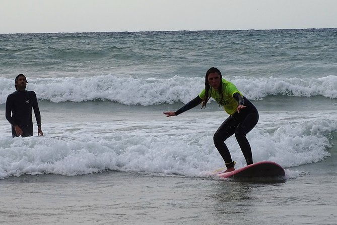 2-peoples-personal-surf-lesson-in-biarritz-2