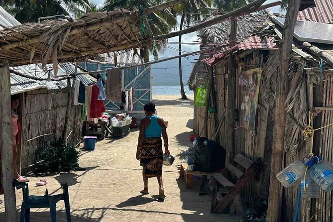 2d-1n-over-the-ocean-cabin-in-san-blas-includes-meals-and-tour