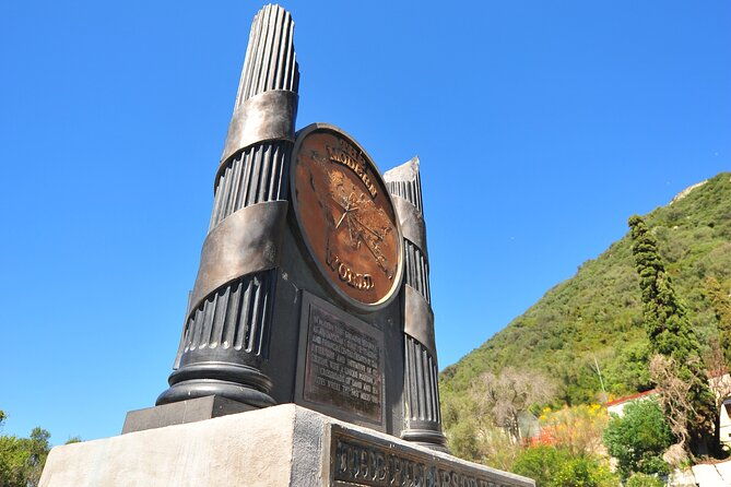 3-30hrs-private-victory-diamond-rock-tour-in-gibraltar