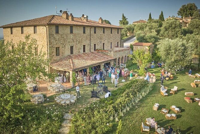 3-day-private-experience-as-a-winemaker-at-a-wine-resort-in-tuscany