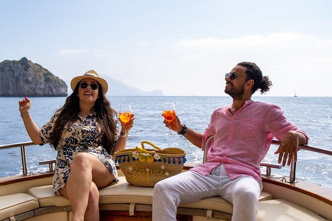 3-hour-private-boat-tour-of-capri-2