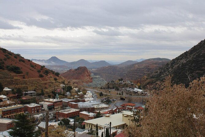 3-hour-tour-mountaintop-old-bisbee-open-pits-lowell