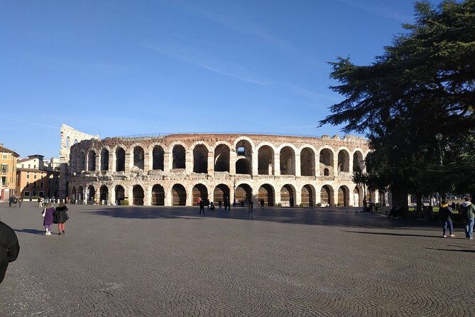 3-hour-walking-tour-with-guide-discovering-verona