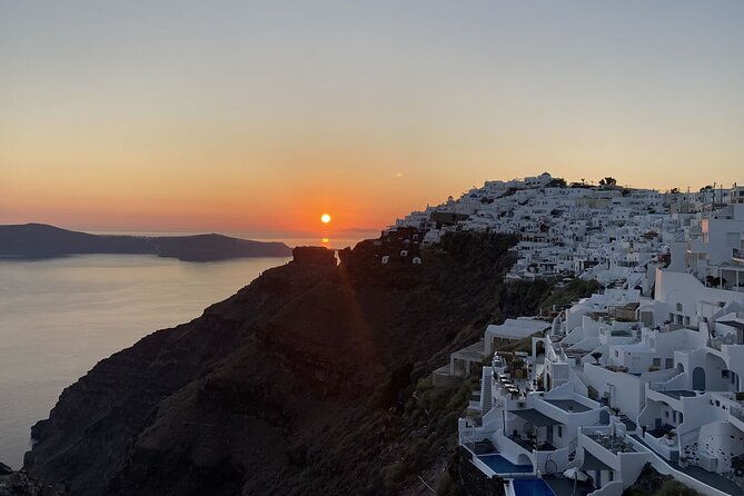 3-hours-panoramic-tour-to-oia