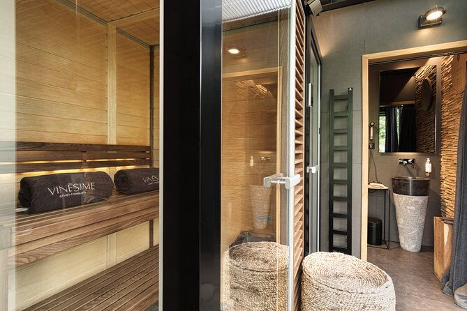 30-minute-relaxing-treatment-in-burgundy