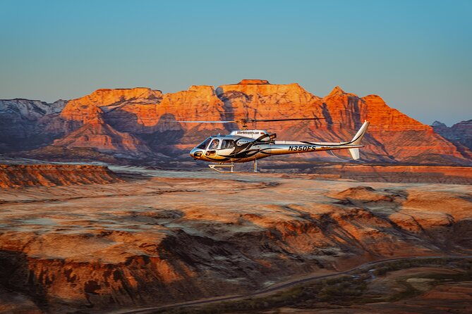 35-mile-zion-national-park-panoramic-helicopter-flight