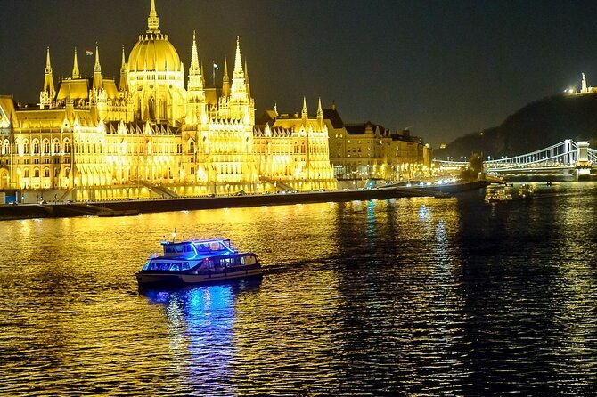 4-course-dinner-cruise-with-piano-show-2