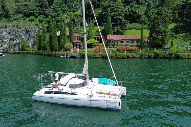 4-hour-catamaran-tour-on-lake-como