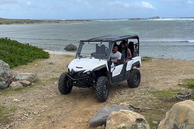 4-seater-buggy-rental-in-sint-maarten