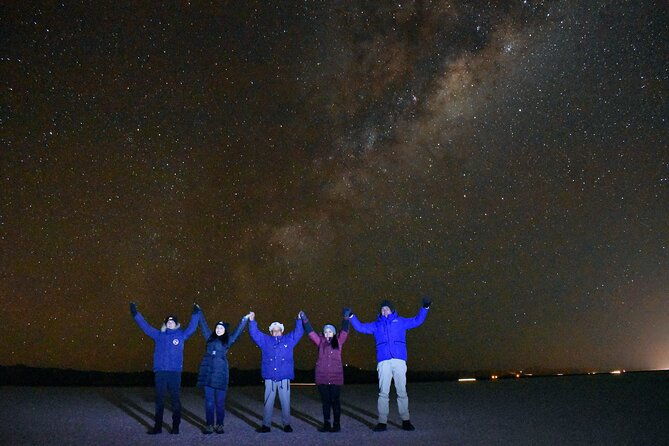 5-hour-uyuni-salt-flat-tour-stargazing-and-sunset-sunrise-in-group
