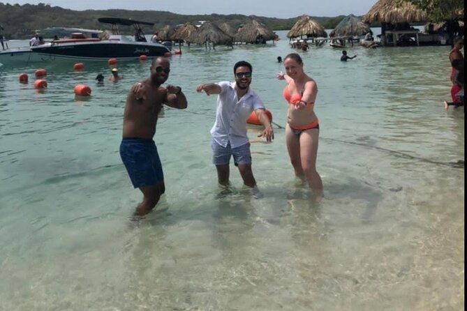 5-islands-tour-cholon-the-party-island-and-snorkeling