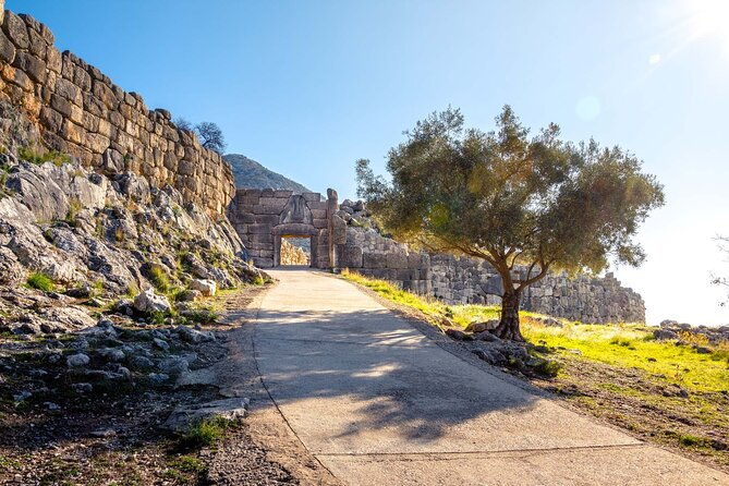 6-day-private-tour-peloponnese-meteora-to-mythical-paths