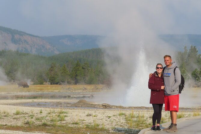 6-mile-geyser-hiking-tour-in-yellowstone-with-lunch