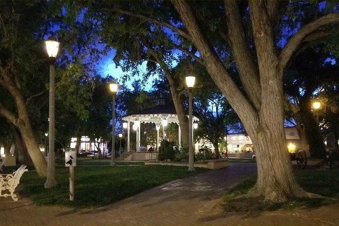 6pm-private-ghost-tour-of-old-town-albuquerque-2