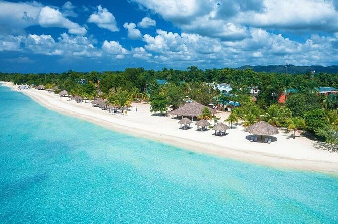 7-miles-beach-in-negril-snorkeling-boat-ride-and-ricks-cafe