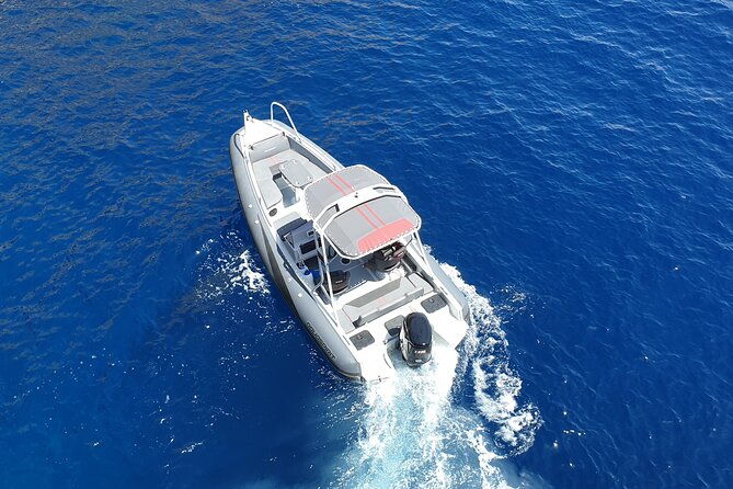 8-hour-boat-rental-aqua-spirit-585dc-in-ibiza-2