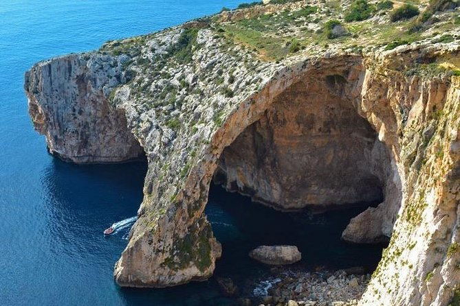 8-hour-private-tour-around-malta