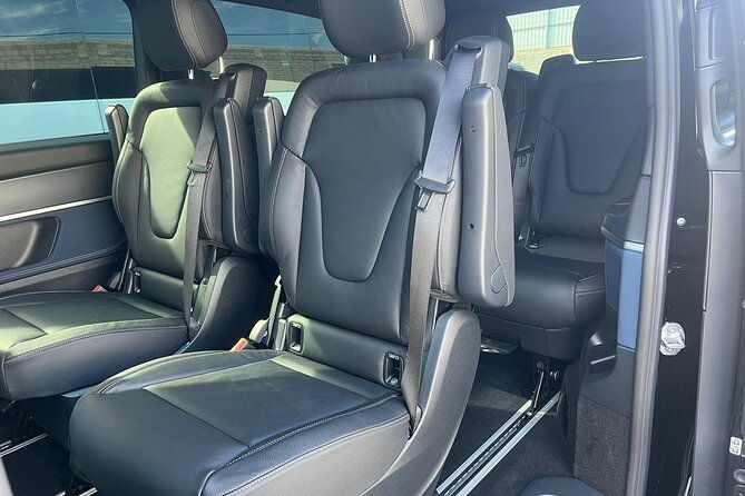 8-hour-rental-in-a-luxury-car-and-driver-official-private-guide-in-tenerife
