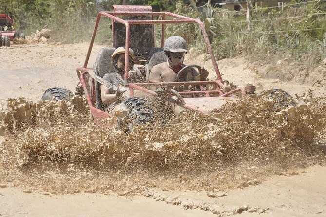 adventure-buggies-small-group-punta-cana